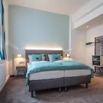 - The Niu, Rig By Ihg Hotel