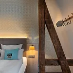 - The Niu, Rig By Ihg
