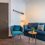Hotel - The Niu, Rig By Ihg