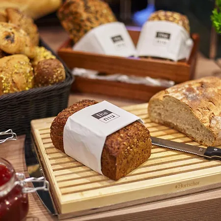 Hotel - The Niu, Rig By Ihg