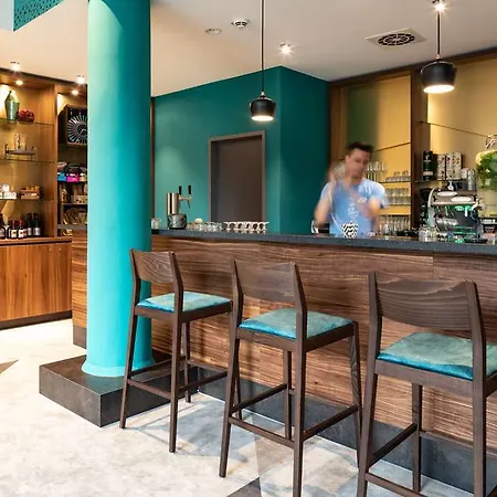 - The Niu, Rig By Ihg 3* Lübeck