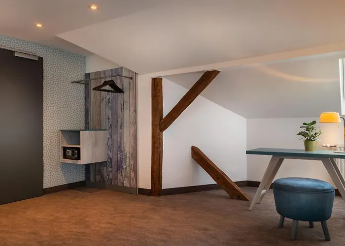 - The Niu, Rig By Ihg 3*