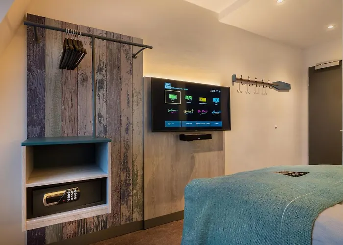 - The Niu, Rig By Ihg