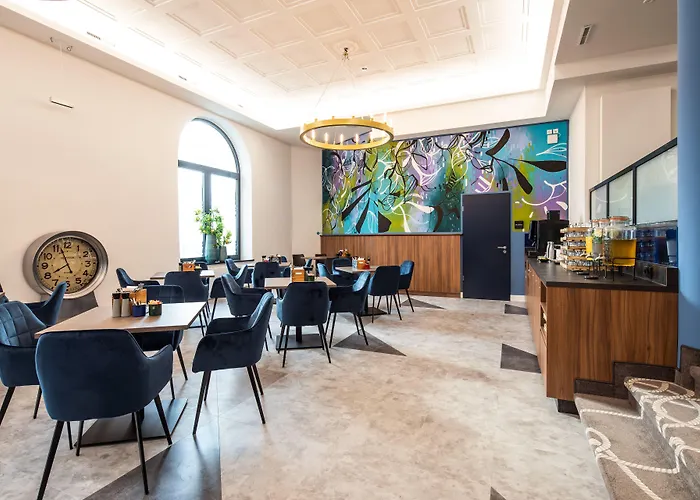 - The Niu, Rig By Ihg 3* Lübeck