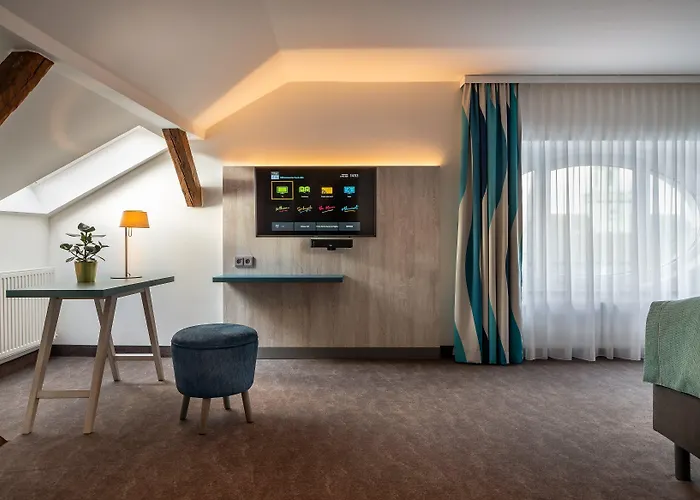 - The Niu, Rig By Ihg 3* Lübeck