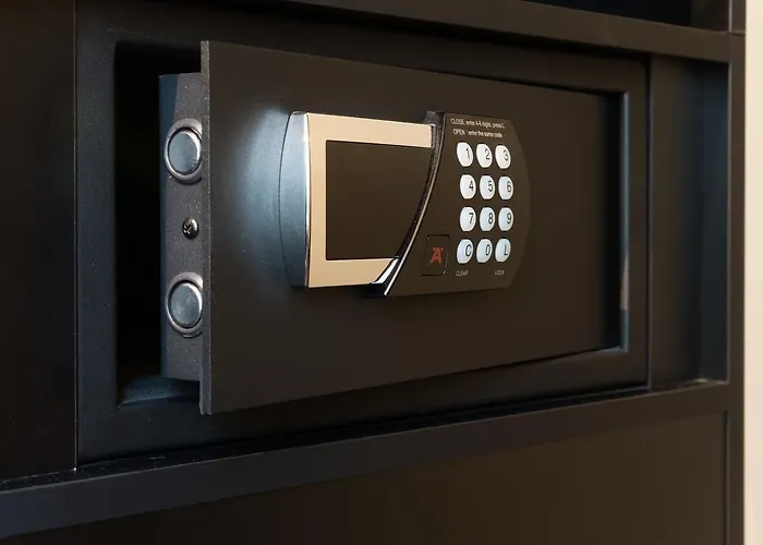 Hotell - The Niu, Rig By Ihg