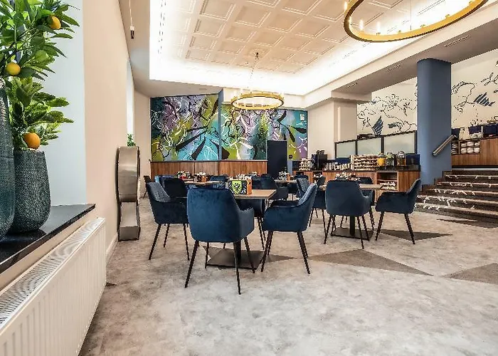 - The Niu, Rig By Ihg Hotell