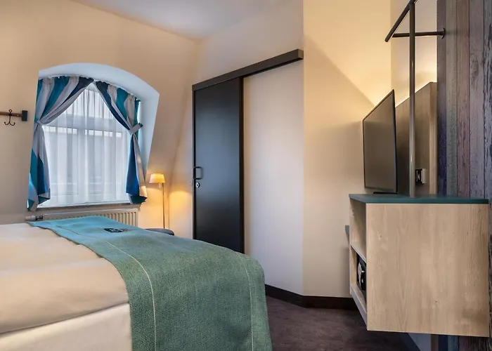 - The Niu, Rig By Ihg